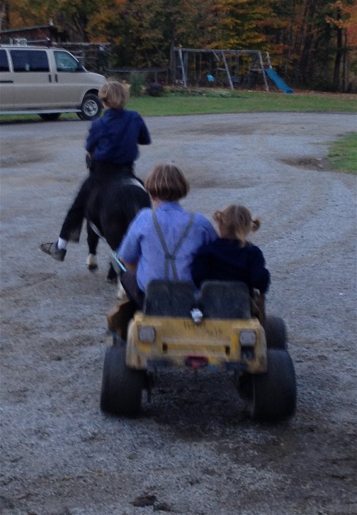 Amish children playing 10/17/14