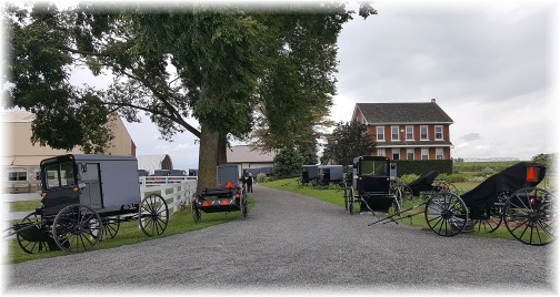 Kraybill Church Road, Amish church parking 8/21/16 Click to enlarge