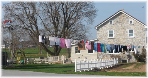 Amish clothesline 4/10/13