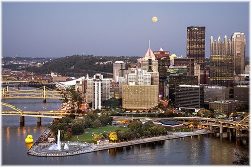 Pittsburgh skyline (photo by Howard Blichfeldt)