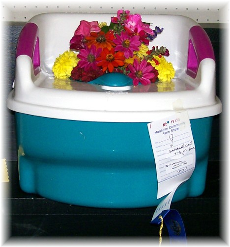 Flower potty at Manheim farmshow