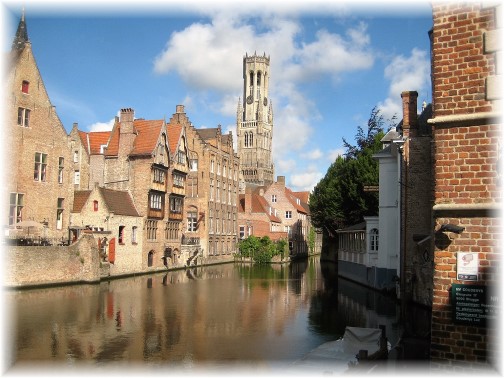 Brugge Belgium canal (photo by Dresselhaus)