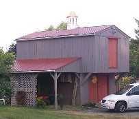 Utility barn