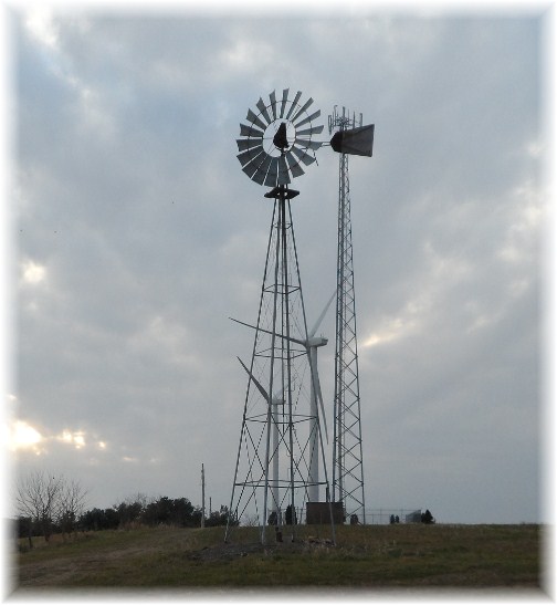 Turkey Hill windmill in Lancaster County, PA