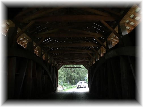 Inside a covered bridge (photo by Ester)