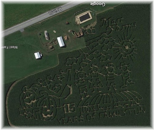 Mast Farm corn maze, Lancaster County, PA (from Google Earth) Click to enlarge