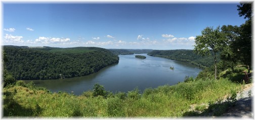 Pinnacle overlook in Lancaster County PA 8/8/15 (Click to enlarge)