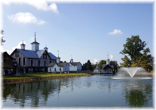 Star Barn and fountain 9/16/17 (Click to enlarge)