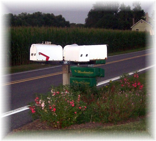 Wagon wheel revolving mailbox post in Lancaster County PA 7/21/11