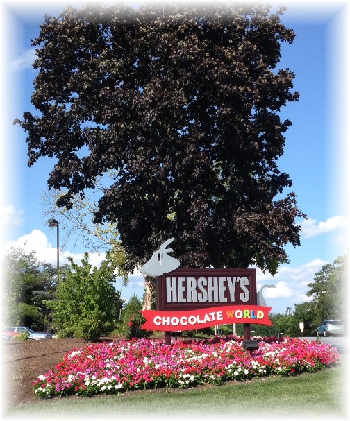 Hershey Chocolate World entrance 7/17/14