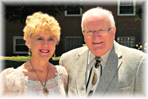 Ron and Bonnie Hoover on 50th anniversary