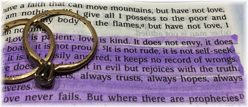 1 Corinthians 13 with wedding rings