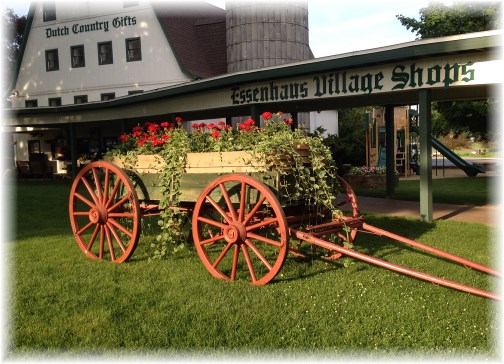 Essenhaus flower wagon