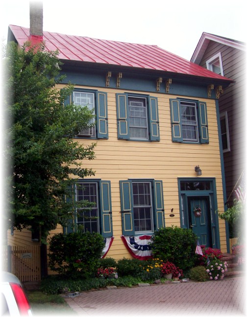 Colonial home in Lewes Delaware