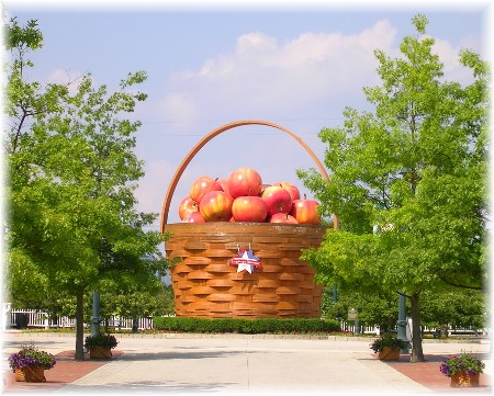 Longaberger apple basket