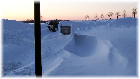 Snow drift tunnel 2/11/10