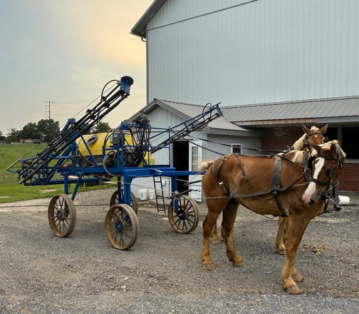 Aaron's sprayer and team