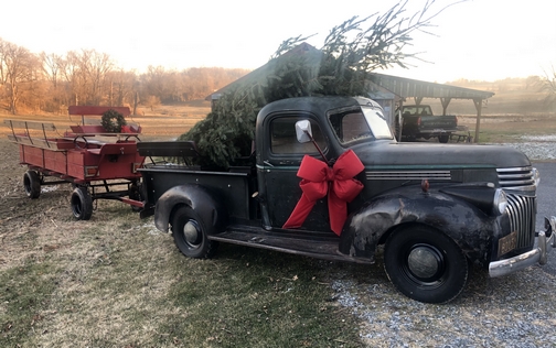 Strasburg Pike Chevrolet truck and wagon 12/12/19