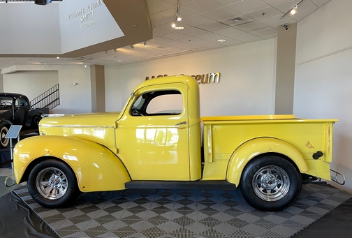 Yellow pickup