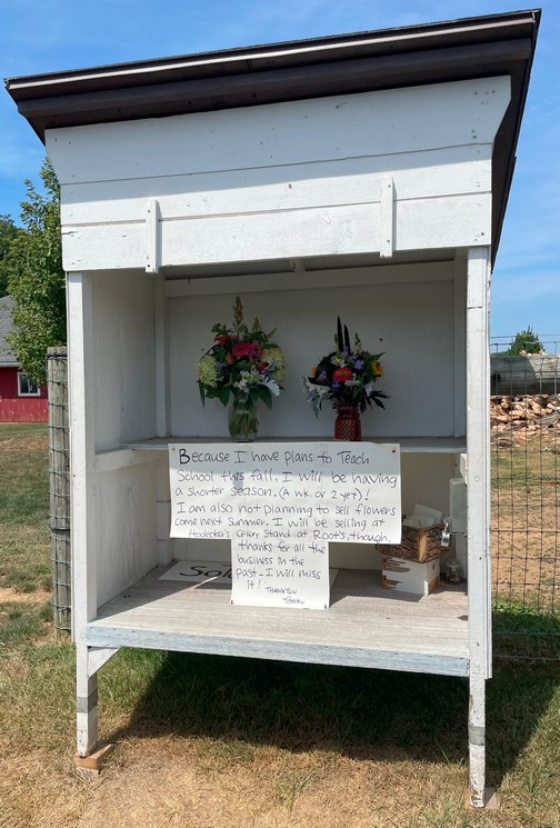 Amish flower stand Amish flower stand