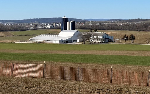 Mennonite farm in Lancaster County Mennonite farm in Lancaster County