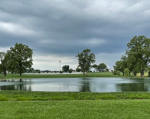 New Holland pond