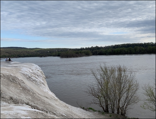 White Cliffs of Conoy 4/16/19 (Click to enlarge)