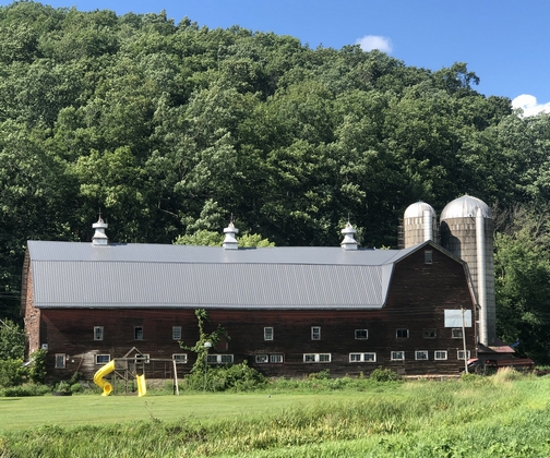 Barn near Pine Creek rail trail